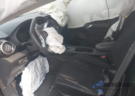 2023 Nissan Kicks Sv Xtronic Cvt из США, поврежденный, VIN 3N1CP5CV5PL495549